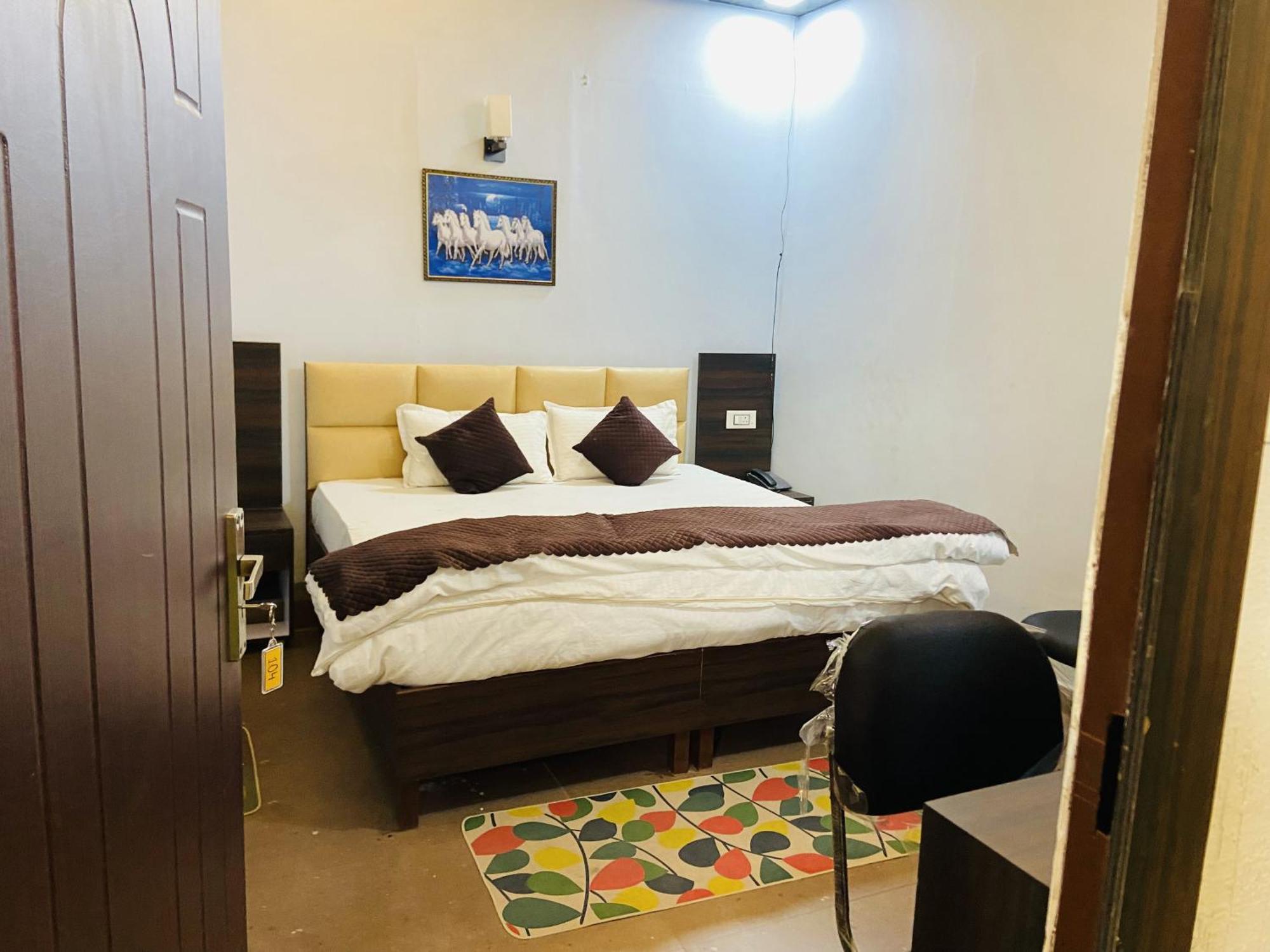 Dharohar Homestay By Yatrimap Rishīkesh Buitenkant foto