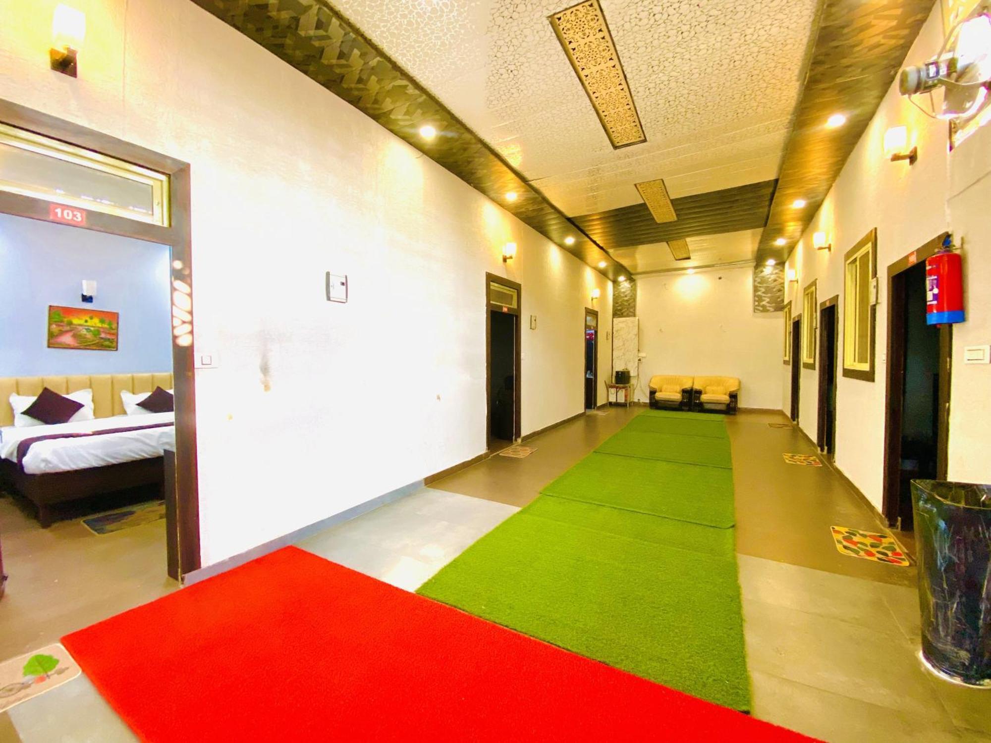 Dharohar Homestay By Yatrimap Rishīkesh Buitenkant foto